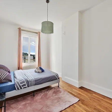 Apartment L'oasis Urbaine - Spacieux Et Elegant Pour 5 Pers Saint-Fons