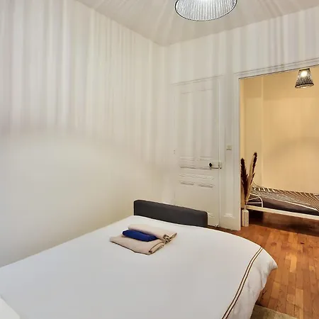 L'oasis Urbaine - Spacieux Et Elegant Pour 5 Pers Saint-Fons